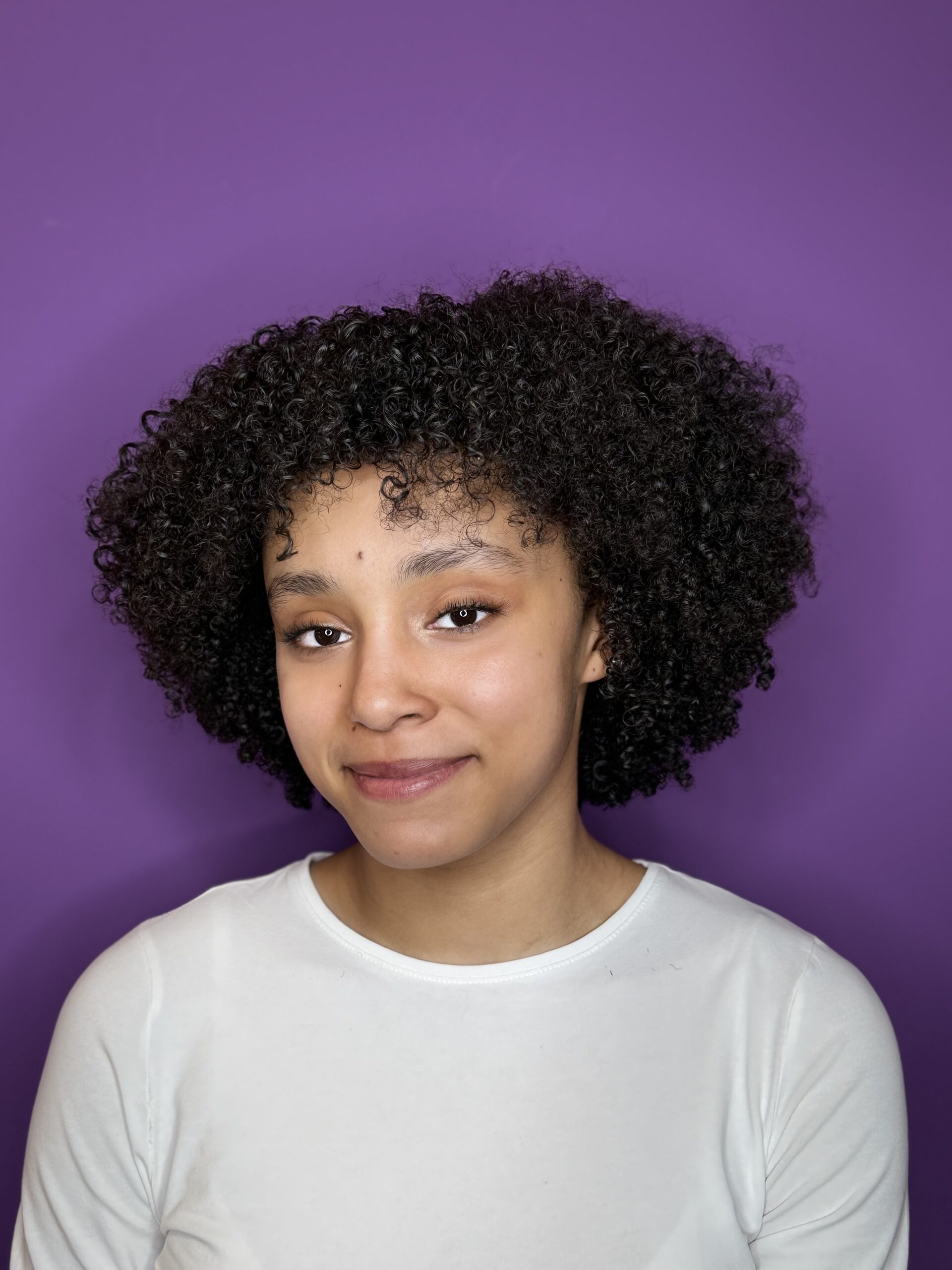 coupe sur-mesure sur cheveux crépus